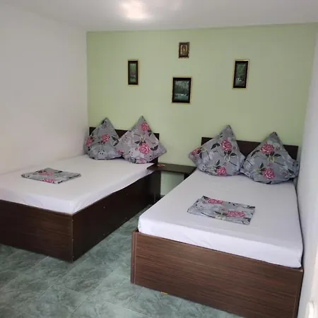 Casa Solo Costinesti * Schitu